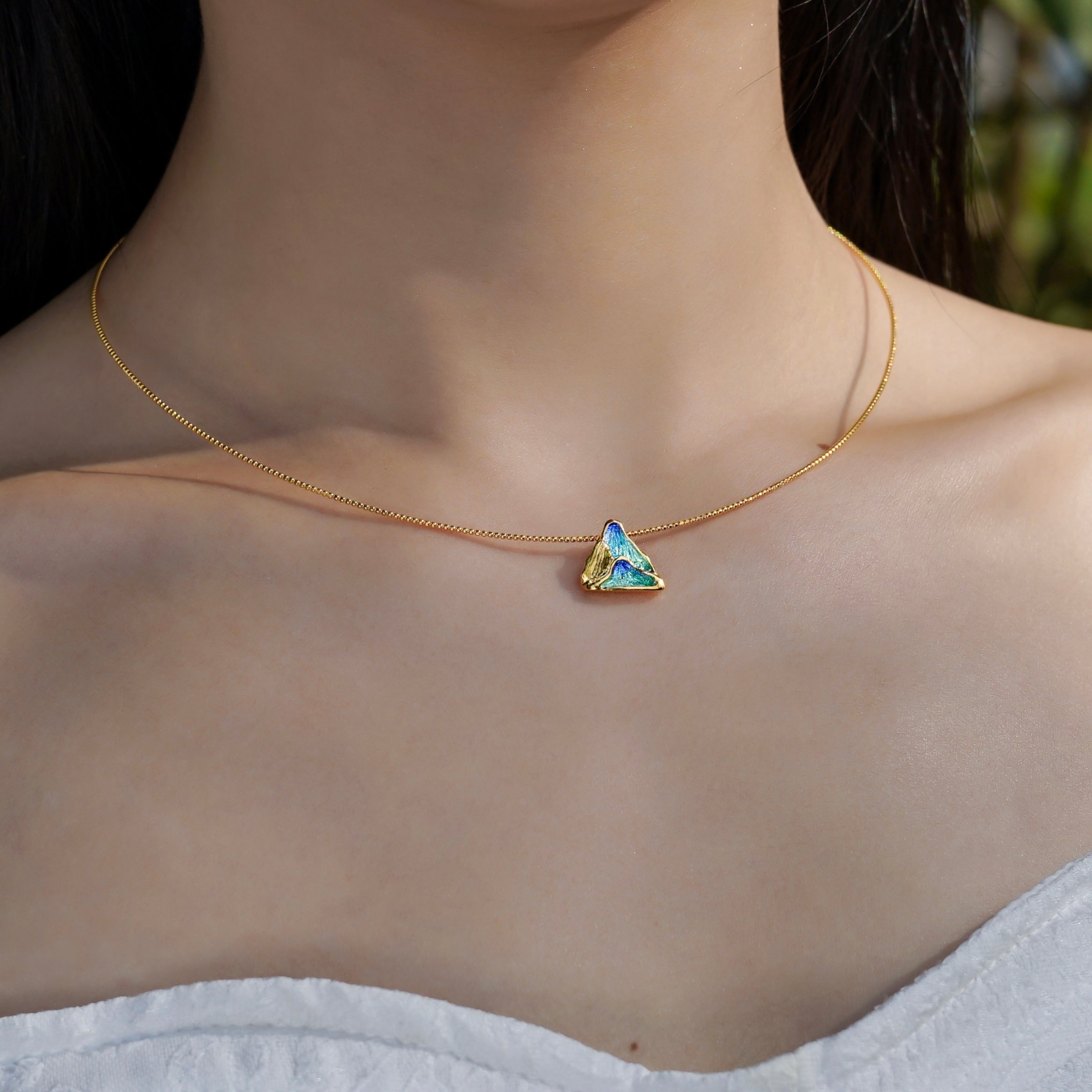 Azure Thousand Miles Pendant