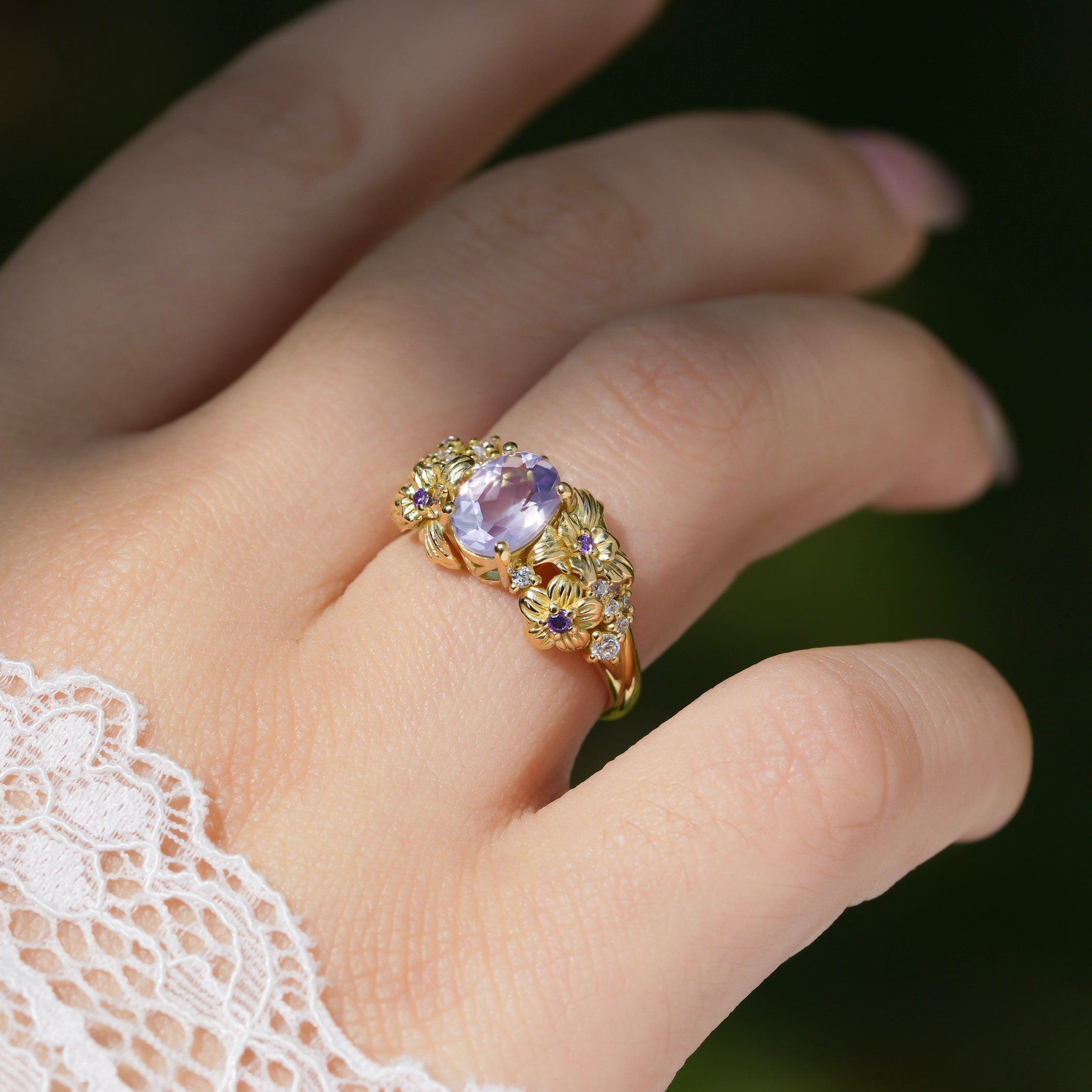 18K Gold Hand-Carved Iris Ring | Natural Lavender Amethyst