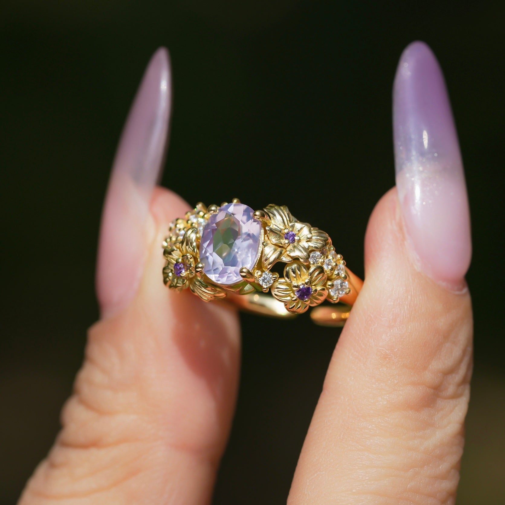 18K Gold Hand-Carved Iris Ring | Natural Lavender Amethyst