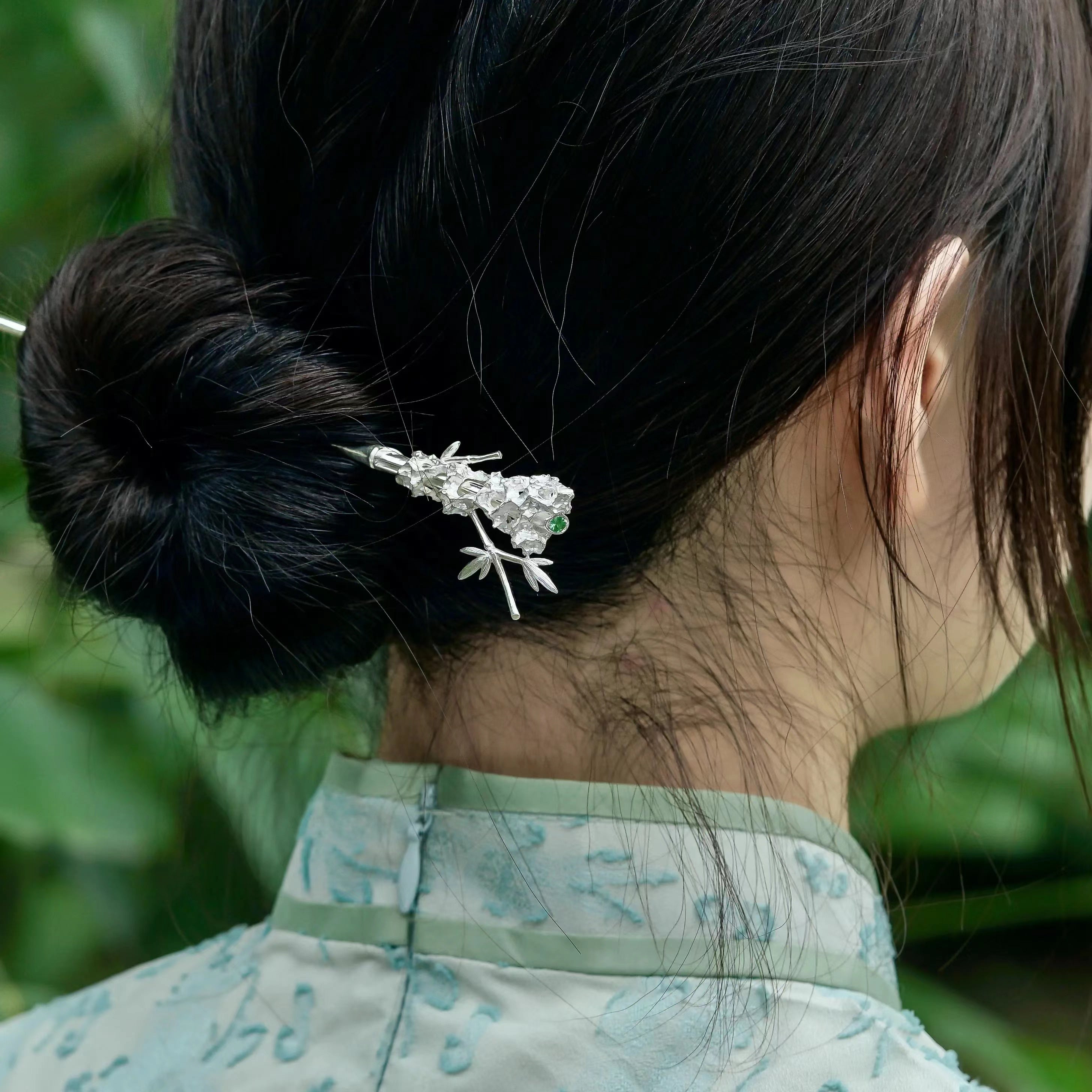 Emerald Bamboo Taihu Stone Hairpin