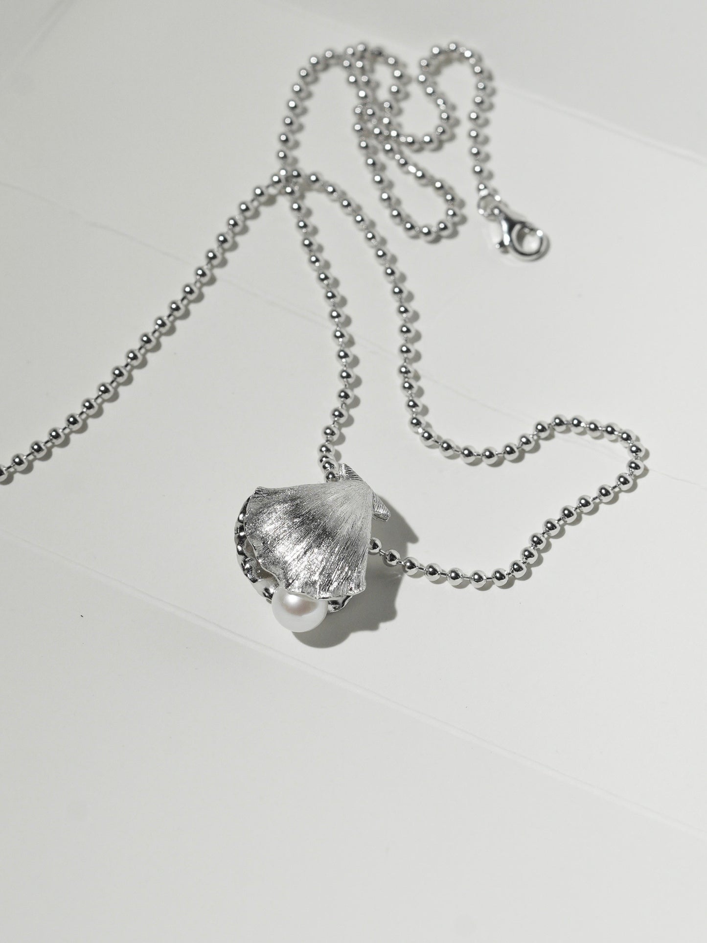 Handcrafted Shell Pendant Necklace with Freshwater Pearl