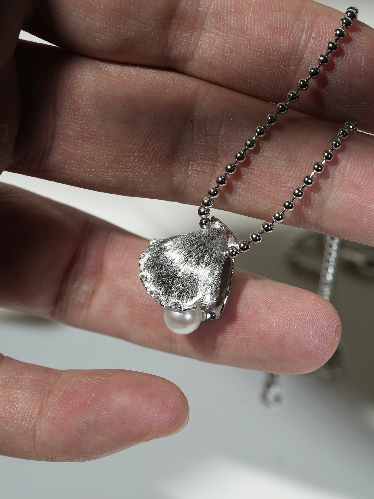 Handcrafted Shell Pendant Necklace with Freshwater Pearl