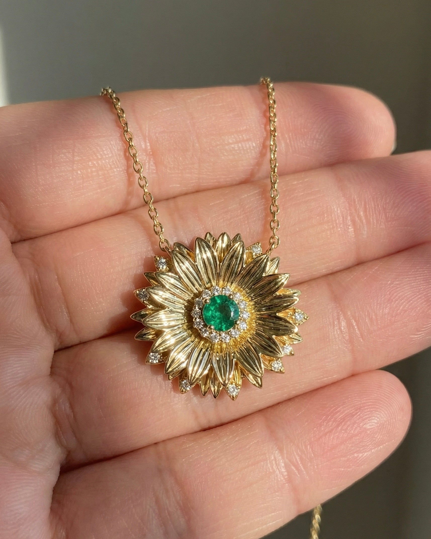 Sunflower Pendant Necklace – Handcrafted Floral Jewelry